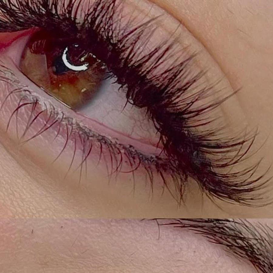 Volume lash set, front view