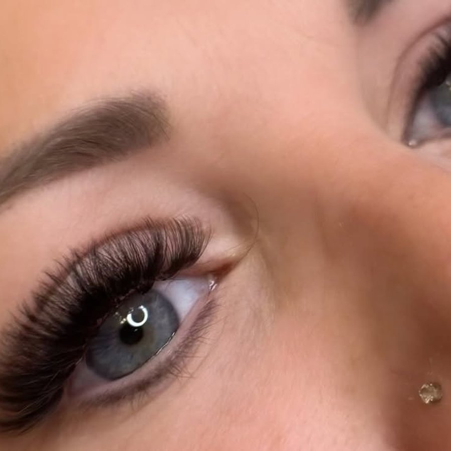 Hybrid lash set